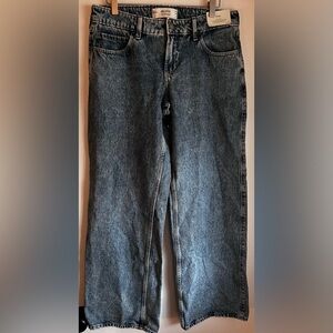 NWT Hollister Low Rise Baggy Jeans, 8L